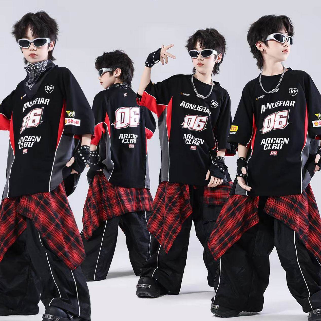 街舞儿童潮服元旦演出服男童酷帅长袖套装hiphop女童架子鼓表演服