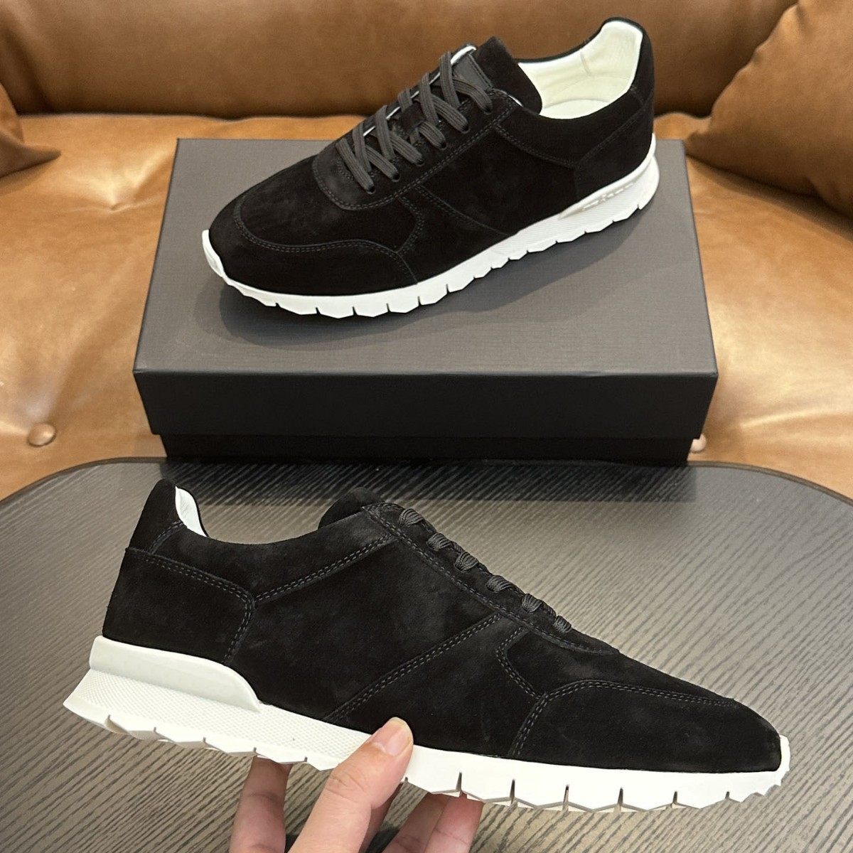 Kiton跨境高端欧洲男士真皮运动鞋时尚休闲舒适增高纯色休闲潮鞋