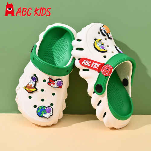 Abckids巴斯光年男童洞洞鞋