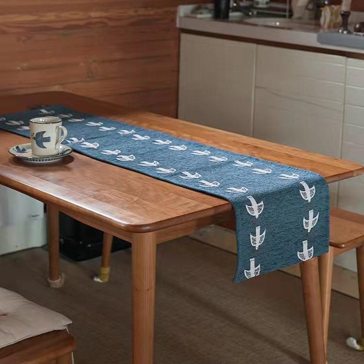 飞鸟图案餐桌隔热防烫垫