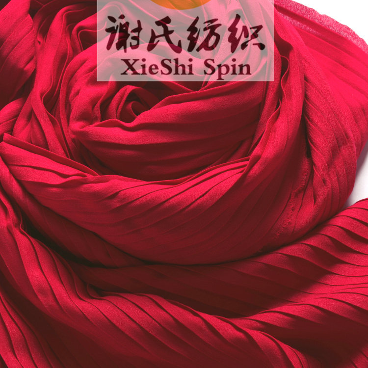 夏季大红色压皱雪纺布料折精品