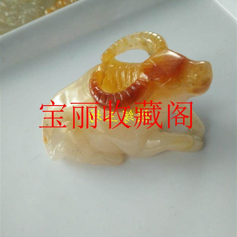 黄龙玉生肖牛挂件玉饰品黄龙玉牛气冲天玉坠玉石生肖牛吊坠男女款