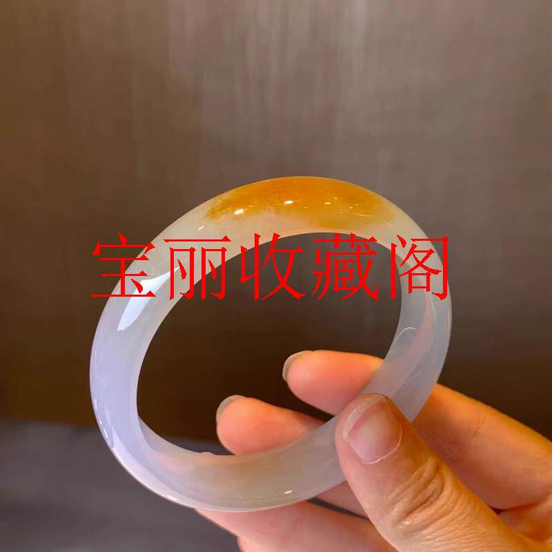 缅甸冰种翡翠色手镯黄翡高冰糯种颜色透亮贵妃鸡油黄飘花玉镯女款