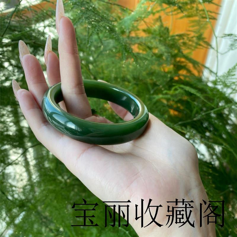 新疆和田玉碧玉手镯女款扁条宽菠菜绿精品翡翠冰底真玉石镯子时尚