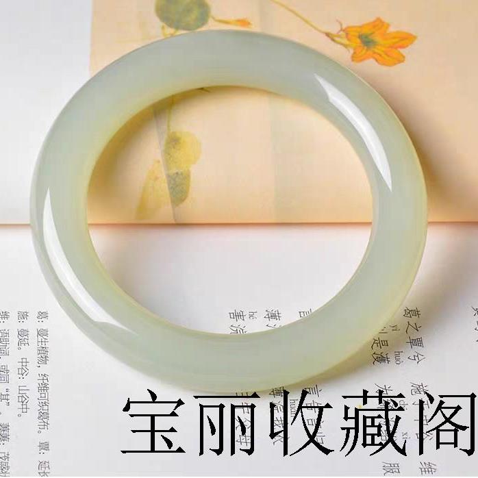 新疆和田玉贵妃手镯青白玉胖圆条玉镯女款晴水冰透玉石显白平安镯