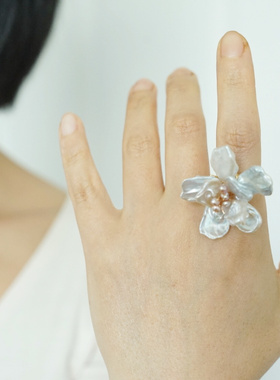 天然淡水珍珠花朵巴洛克戒指