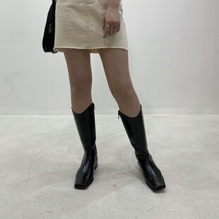 小韩女鞋2024年秋冬新款时尚高筒纯色方根显瘦侧拉链百搭女靴