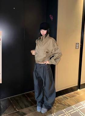 F383 美式复古设计感腰部系绳口袋打褶宽松休闲阔腿弯刀长裤男女