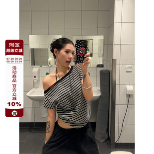 F383 T恤女后背镂空辣妹百搭上衣夏 美式 复古宽松黑白条纹露肩短袖