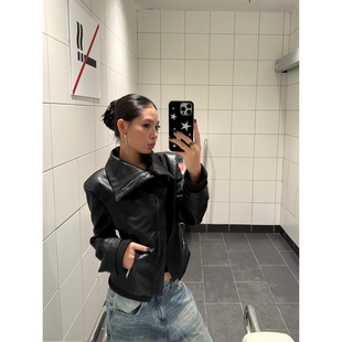F383 美式复古拼接翻领斜边拉链修身显瘦百搭皮革夹克短外套女ins