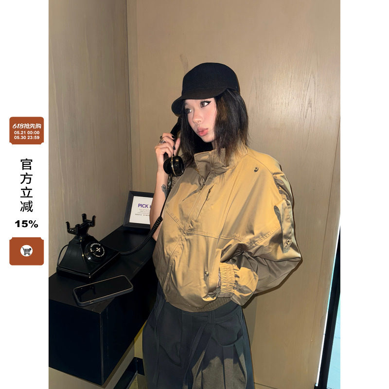 F383 美式复古酷飒风短款立领夹克外套女设计感高级感小众风衣ins