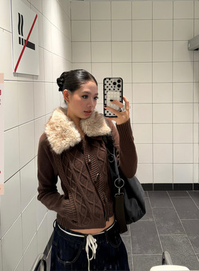 F383 美式复古菱格毛毛领毛衣牛角扣针织麻花女款修身开衫外套ins