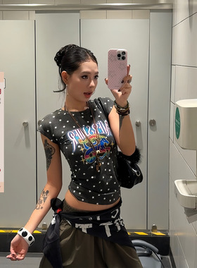 F383 美式复古星星满印个性短袖T恤女夏季辣妹修身正肩显瘦上衣潮