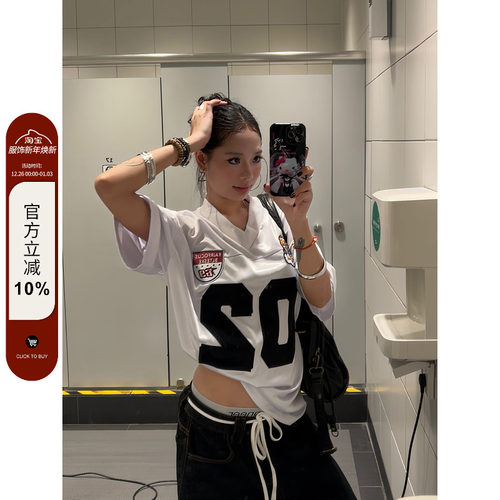 F383 美式复古数字徽章V领运动风T恤夏季hiphop宽松休闲街头球服