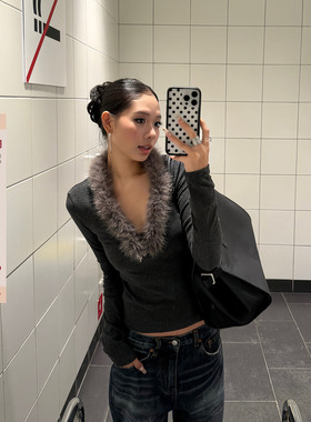 F383 美式复古高级感气质长袖上衣毛毛V领修身显瘦内搭辣妹T恤女