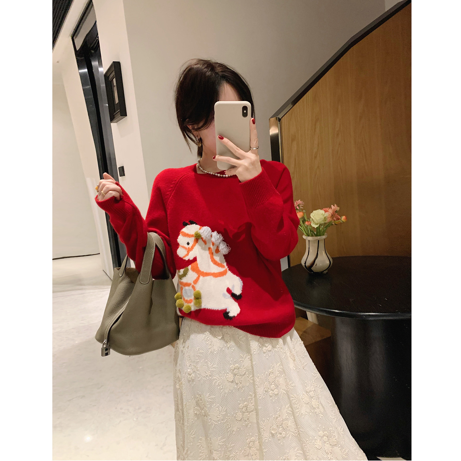 misslady复古小马红色羊毛套头毛衣女上衣减龄2026新款宽松显瘦,女装/女士精品,毛衣,淘宝优惠券,粉丝福利购,淘宝优惠卷