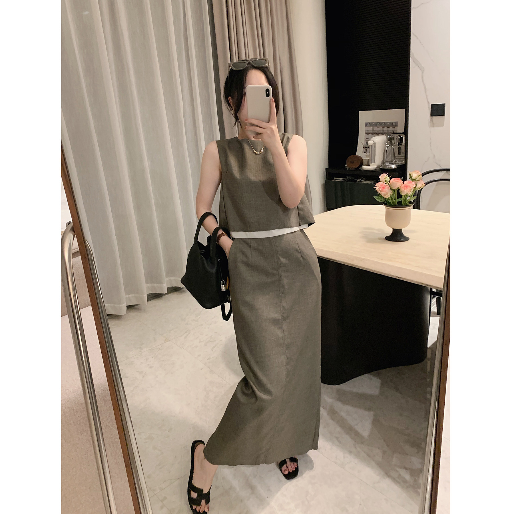 misslady自留洋气高品质显瘦背后纽扣假两件下摆背心半身裙套装女