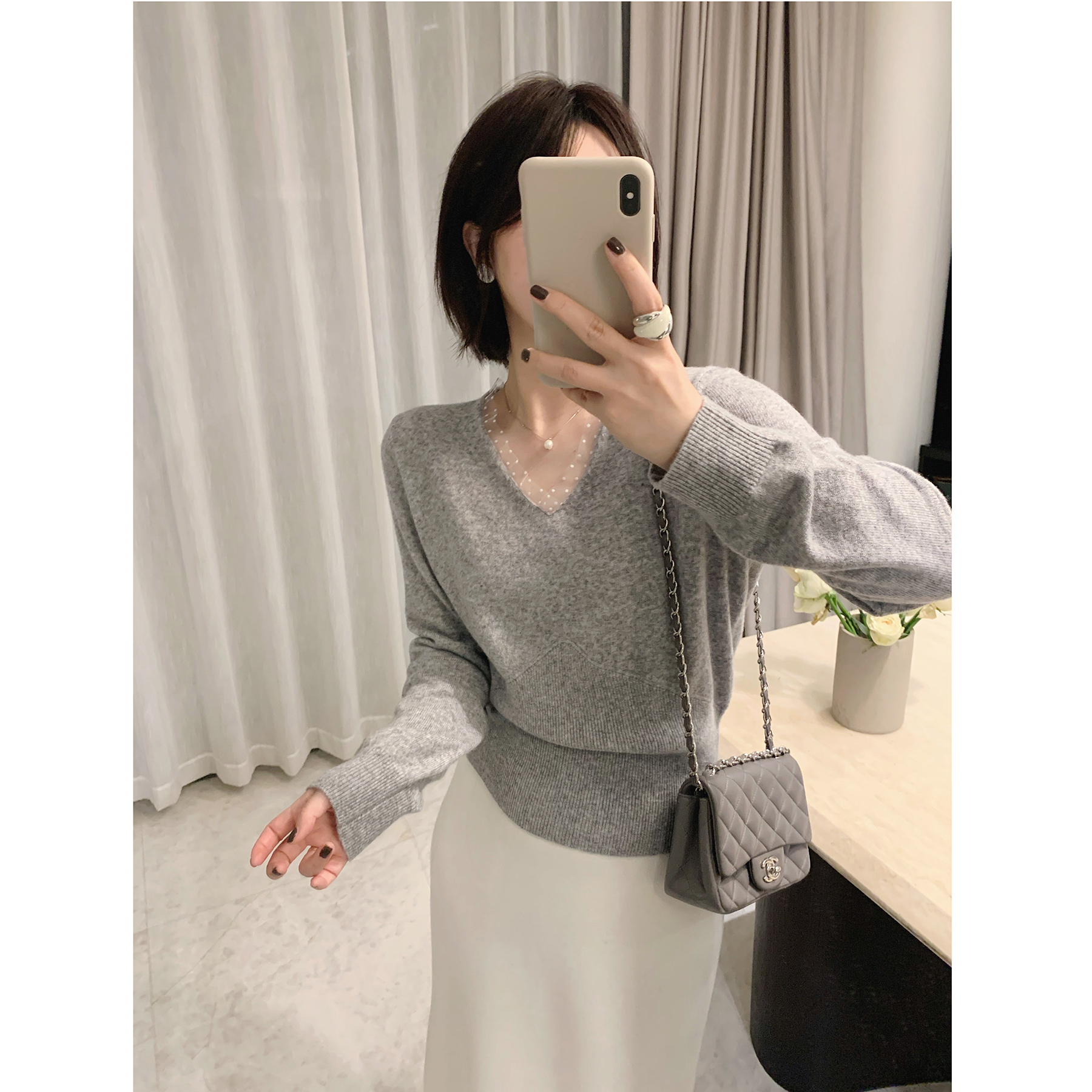 misslady法式波点绵羊毛成分V领针织衫女上衣打底衫温柔气质秋冬