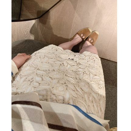 misslady刺绣花朵蕾丝半身裙女高腰短裙a字包臀显瘦小个子温柔风