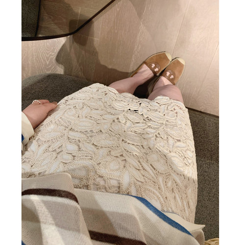 复古刺绣花瓣蕾丝半身裙短裙