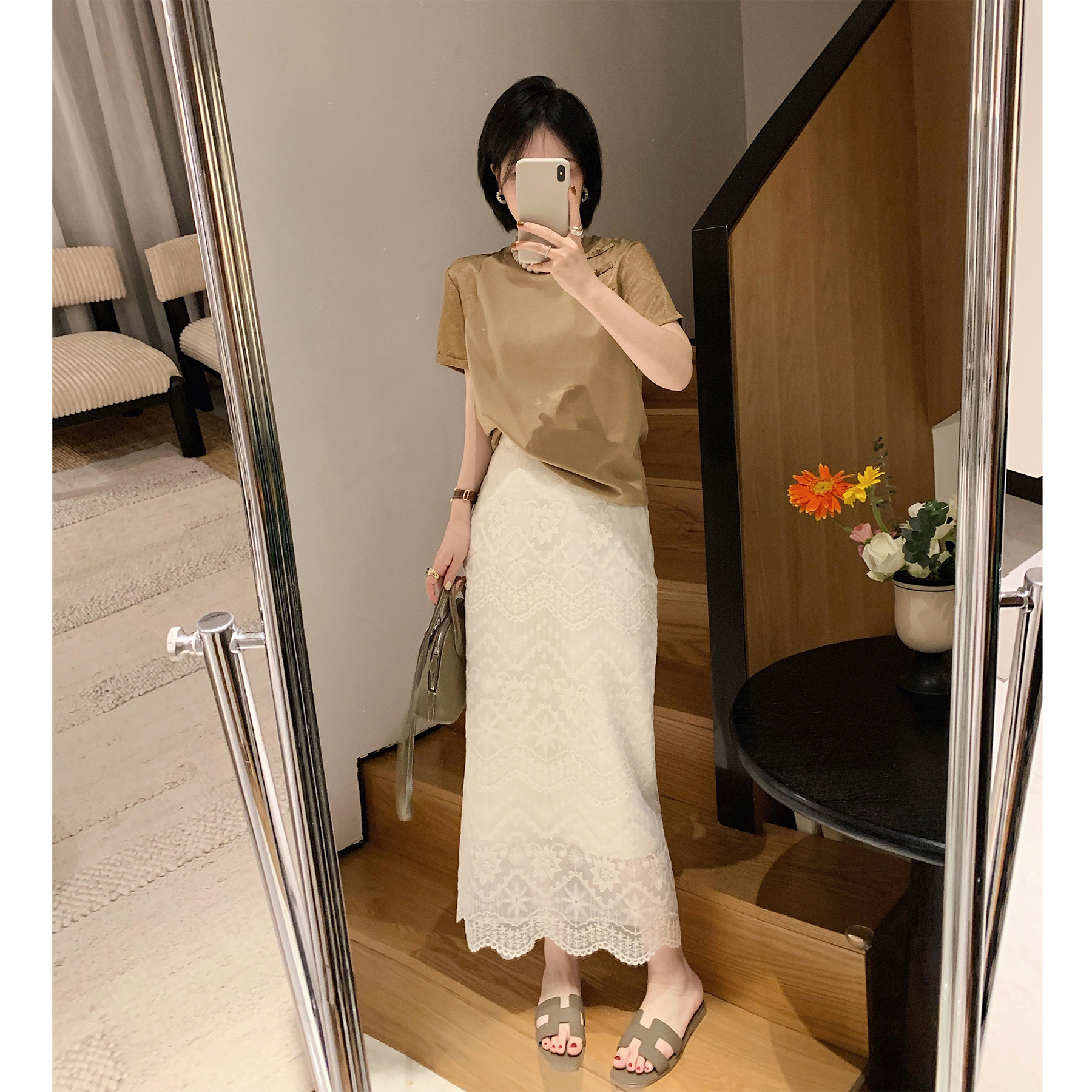 洋气简约蕾丝a字半身裙