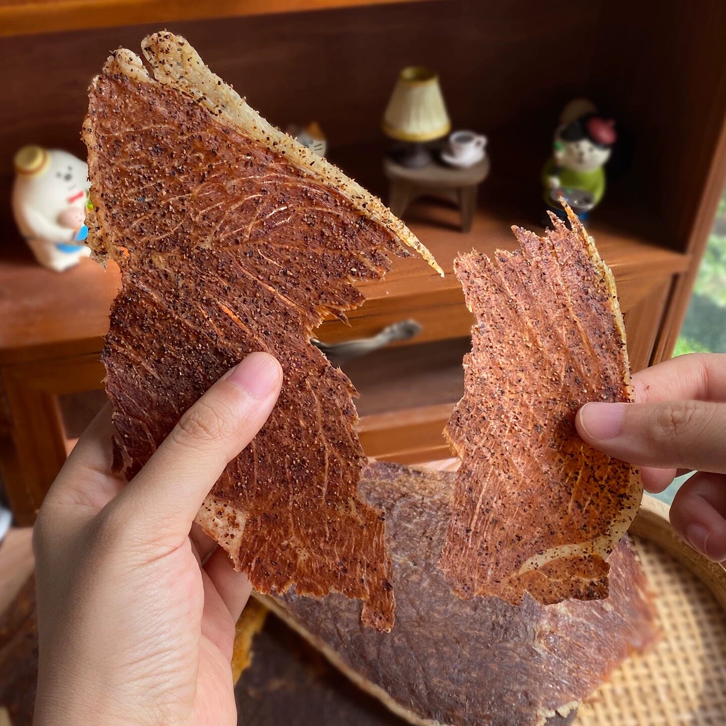 包邮牛肉脆片牛肉干薄片裕杨原味牛排脆30g/盒装大片薄切休闲零食