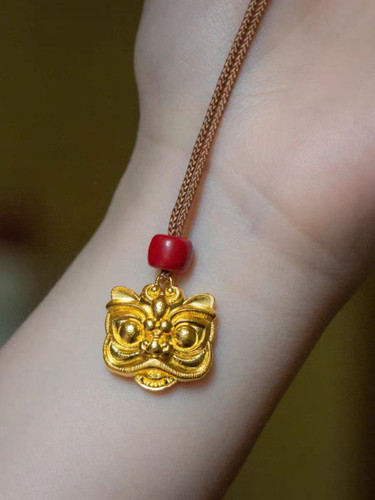 醒狮吊坠挂坠颈链宝宝龙年醒狮眨眼石膏模具打金工具居家打金模具