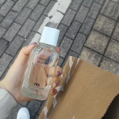 ZARA30ml100ml轻柔绽放女士