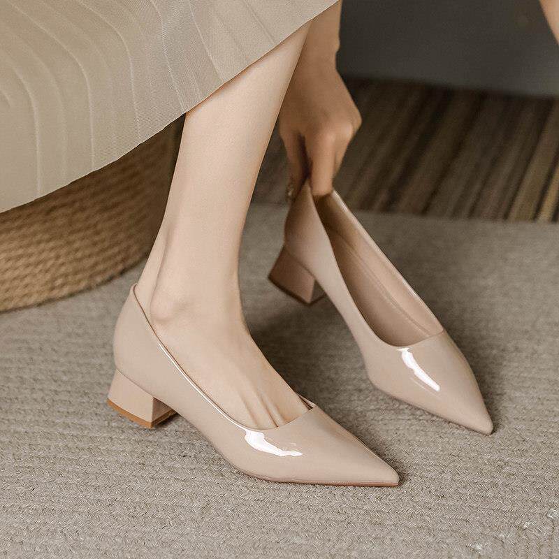 店主自留新款~尖头粗跟单鞋女2026夏季配裙子中跟浅口裸色高跟鞋