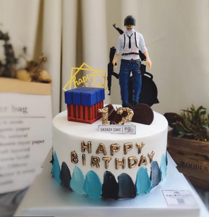 绝地求生空投包大吉大利今晚吃鸡 吃鸡蛋糕摆件男神男孩装饰插牌