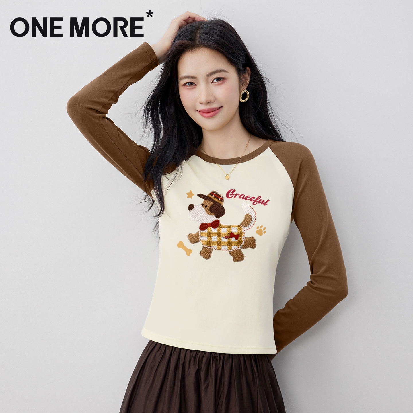 onemore撞色长袖t恤女修身短款