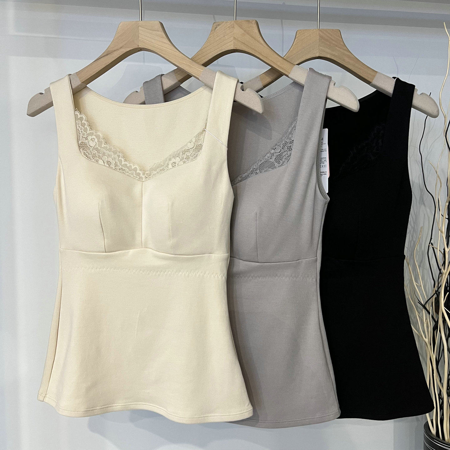 秋冬保暖背心带胸垫免穿文胸加薄绒磨毛纯棉薄杯打底内衣女