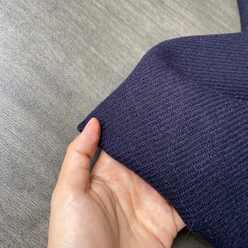 MAGEE英国羊驼毛服饰藏青色布料