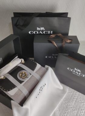 专柜正品coach全套送礼礼盒礼袋