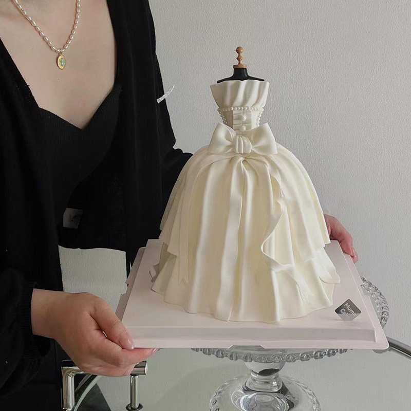 2026订婚求婚蛋糕装饰摆件头纱婚纱人形支架翻糖裙子衣架装扮插件,节庆用品/礼品,蛋糕/烘焙装饰用品,淘宝优惠券,粉丝福利购,淘宝优惠卷