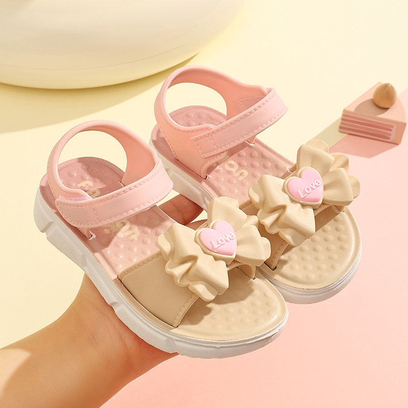 2026年新款儿童可爱凉鞋夏季女童软底公主宝宝防滑沙滩学生塑料鞋