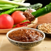 内蒙古林西县豆瓣酱500g 东北农家酱咸香不辣