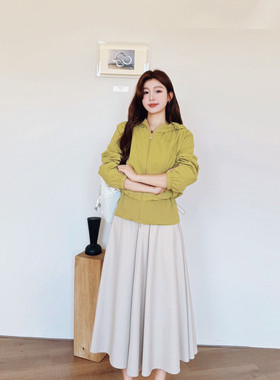 薄款连帽短装拉链长袖风衣女2026秋季新款修身收口抽绳休闲外套