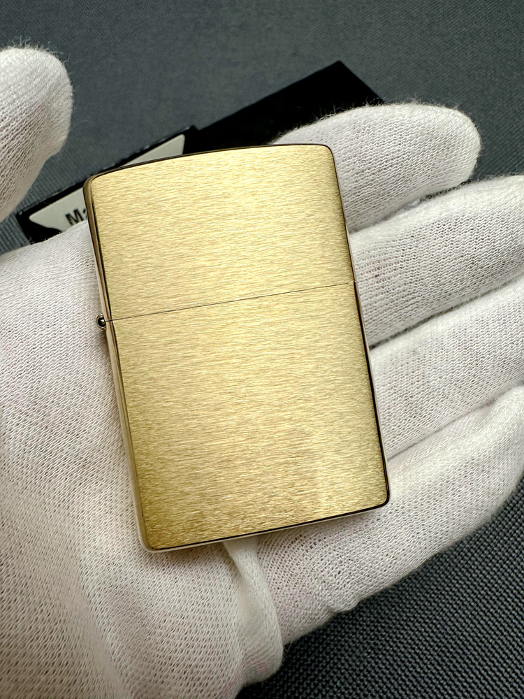 之宝zippo打火机正品煤油防风 美版原版纯铜 黄铜拉丝 204b光板