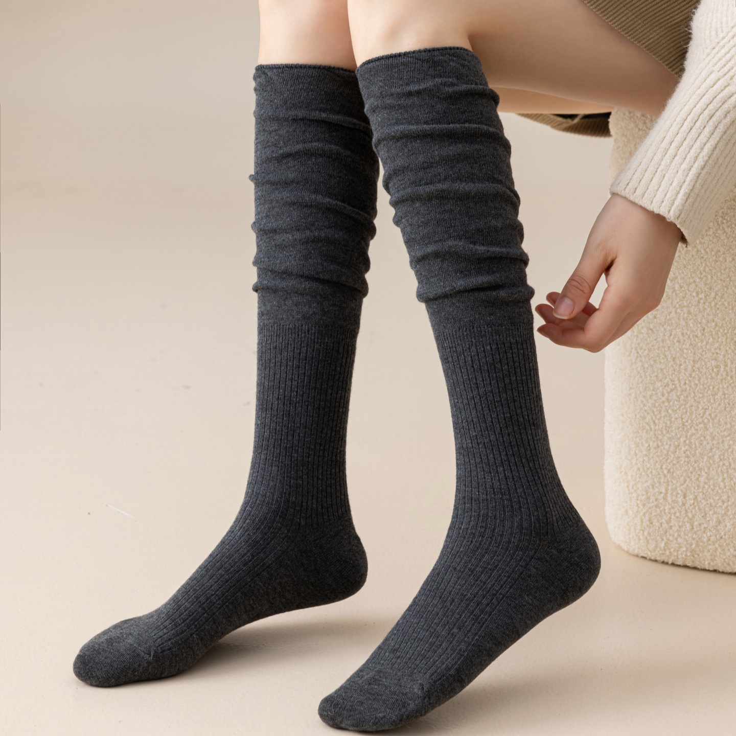 长靴袜灰色竖条羊毛小腿袜美拉德