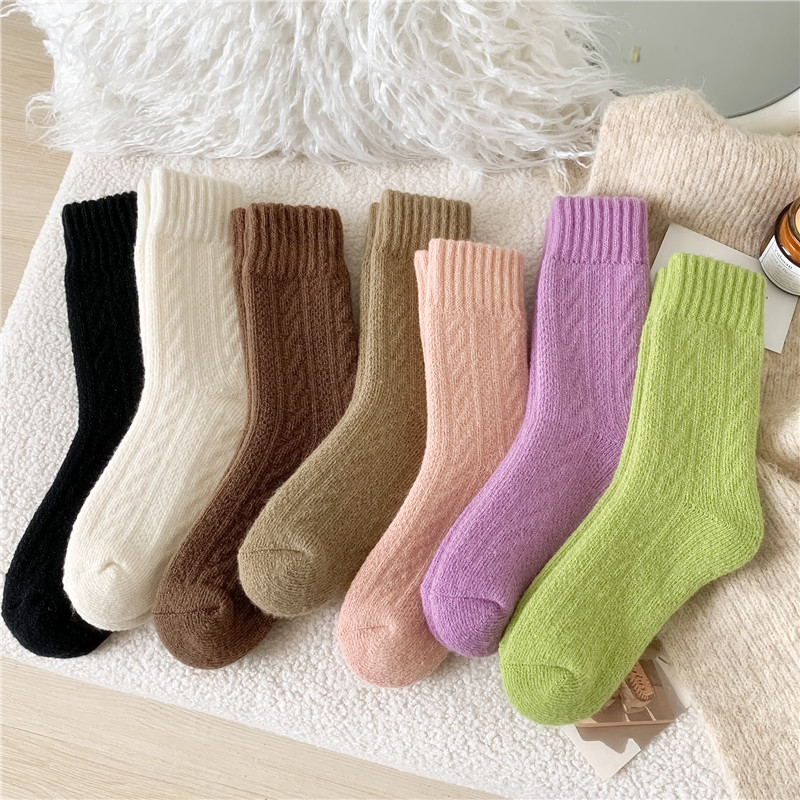 简约纯色保暖中筒加绒加厚袜子女