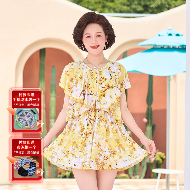 妈妈泡温泉游泳衣中老年女保守