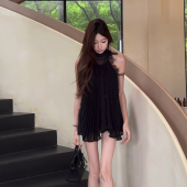 浪漫无袖 纯欲超仙蕾丝拼接飘带挂脖上衣女夏辣妹宽松设计感雪纺衫