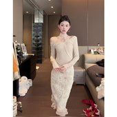 春花漾爱神长袖 蕾丝挂脖上衣 白色蕾丝半身裙子冬时尚 现货 套装