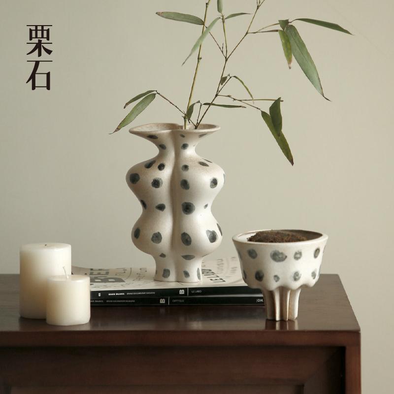 栗石手绘陶瓷小花瓶桌面绿植花盆