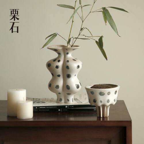 栗石手绘陶瓷小花瓶桌面绿植花盆