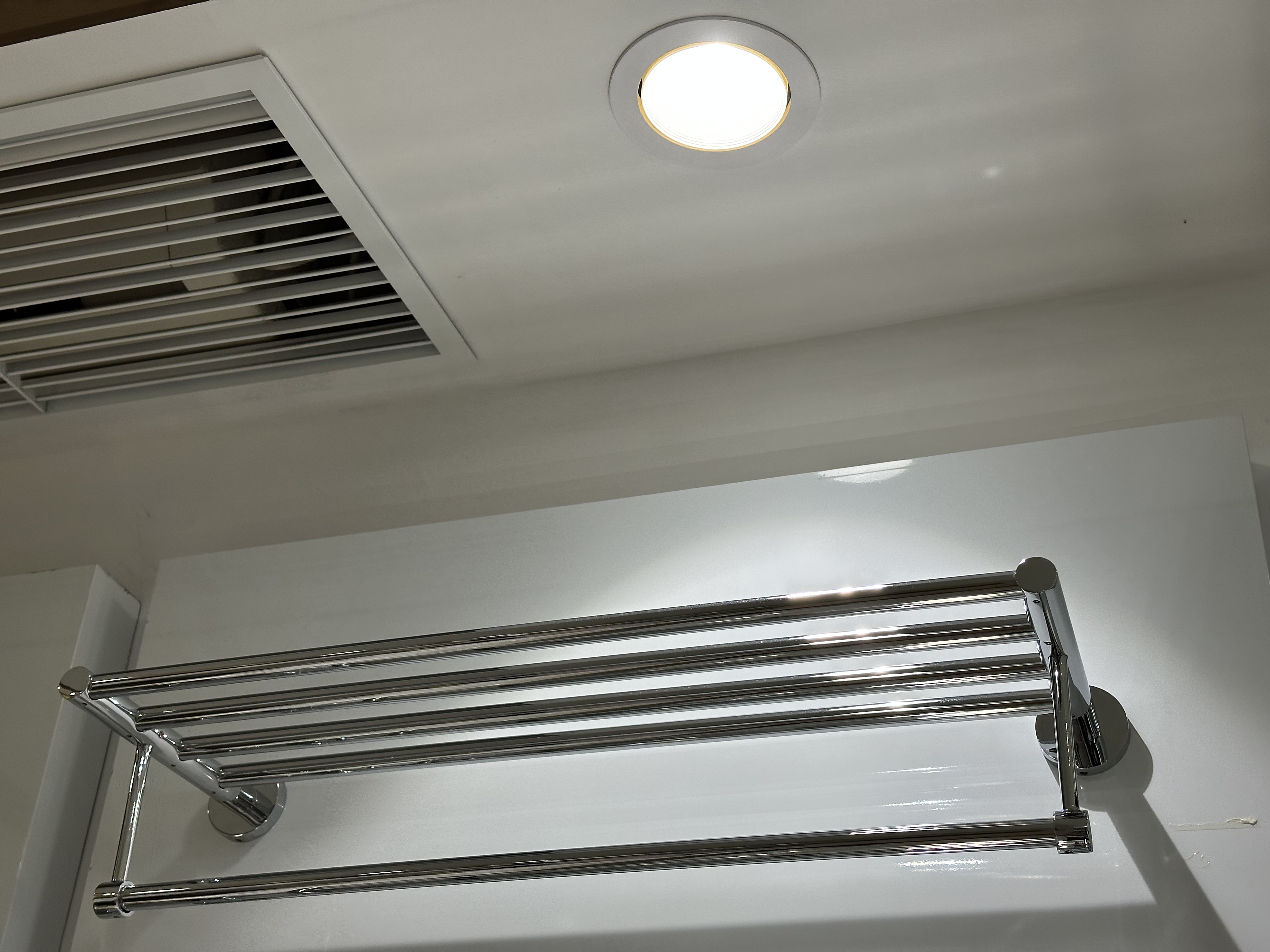 万美科全铜毛巾架工程款式浴巾架酒店宿舍多功能置物架