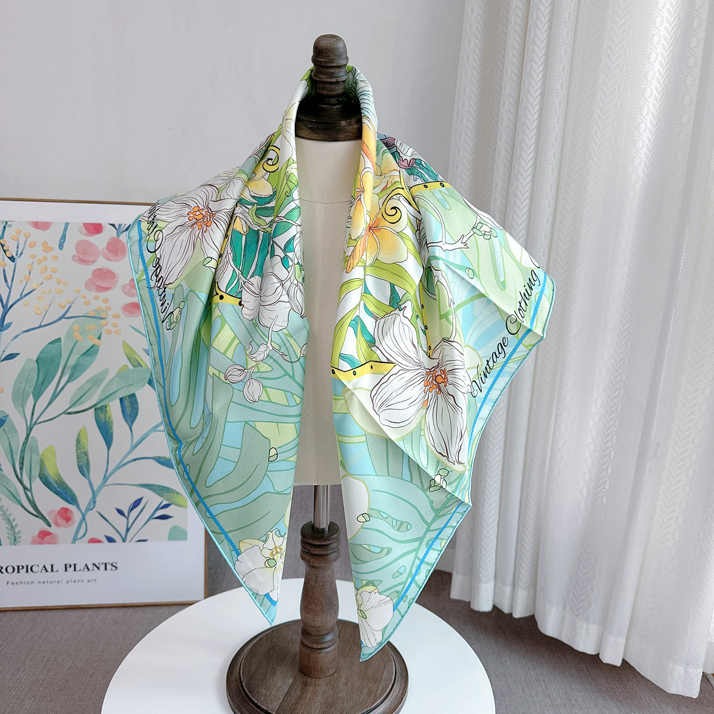 易梦玲同款绿色印花丝巾绿植花卉淡雅配色精致印花90cm方巾披肩