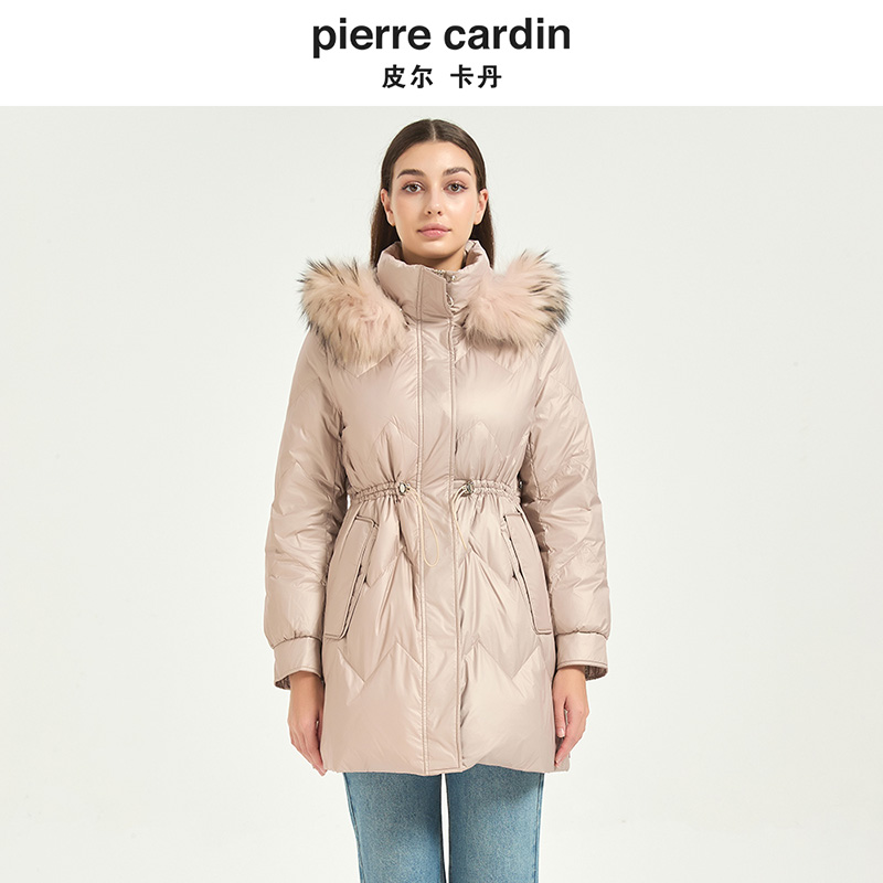 皮尔卡丹女装冬新款连帽毛毛领系带收腰时尚光面羽绒服CD54YS008
