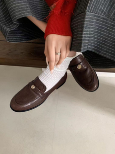 tombor小众设计乐福鞋女2025新款平底英伦风山茶花金币小皮鞋单鞋